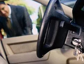 Eden Prairie MN Locksmith Store Eden Prairie, MN 952-467-6128 - 19-Locked-keys-in-car